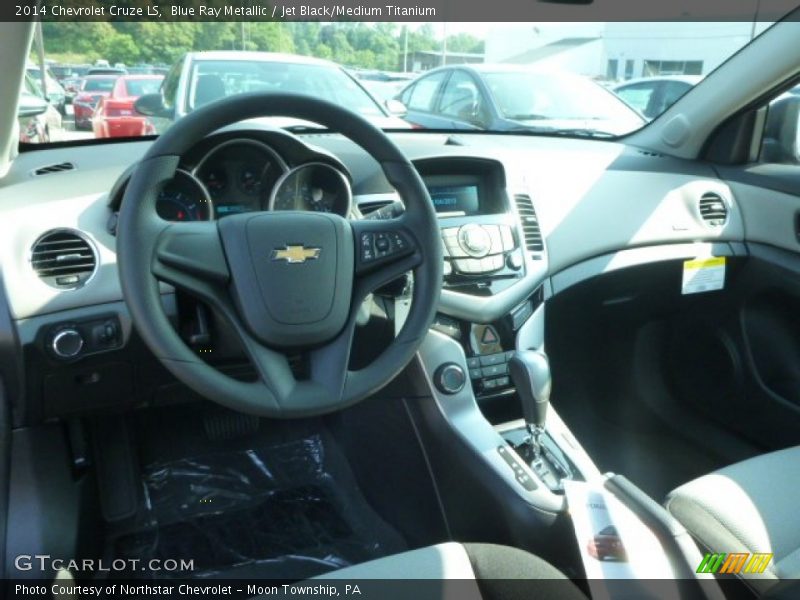 Blue Ray Metallic / Jet Black/Medium Titanium 2014 Chevrolet Cruze LS