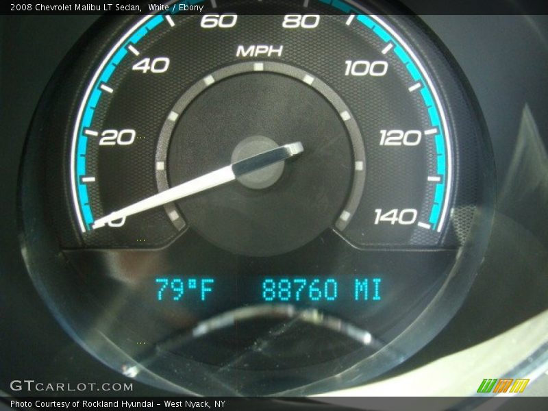 White / Ebony 2008 Chevrolet Malibu LT Sedan