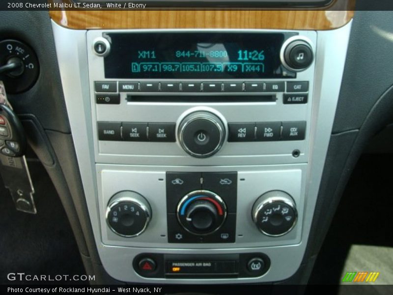 White / Ebony 2008 Chevrolet Malibu LT Sedan