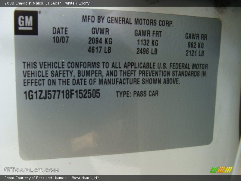 White / Ebony 2008 Chevrolet Malibu LT Sedan