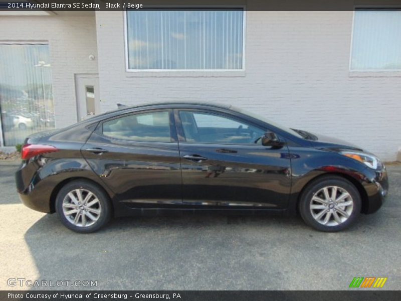 Black / Beige 2014 Hyundai Elantra SE Sedan