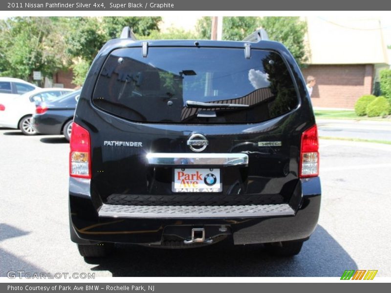Super Black / Graphite 2011 Nissan Pathfinder Silver 4x4