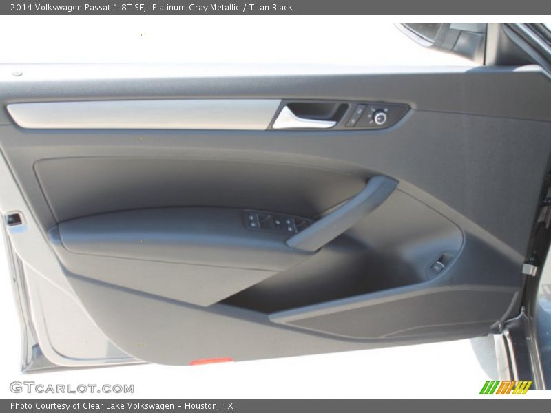 Platinum Gray Metallic / Titan Black 2014 Volkswagen Passat 1.8T SE