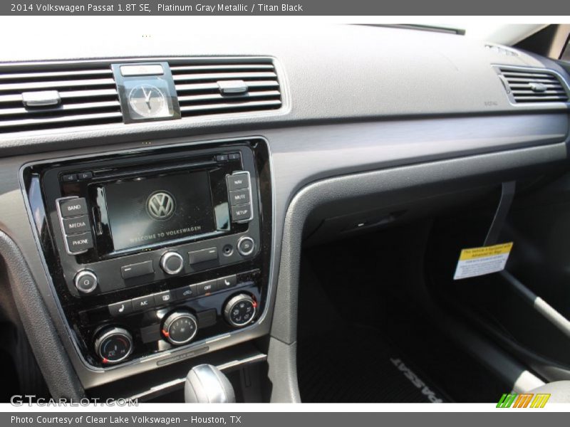 Platinum Gray Metallic / Titan Black 2014 Volkswagen Passat 1.8T SE