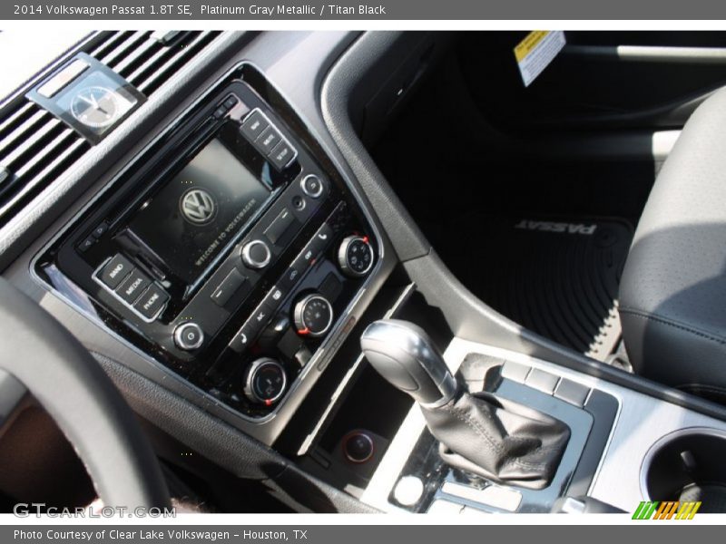 Platinum Gray Metallic / Titan Black 2014 Volkswagen Passat 1.8T SE