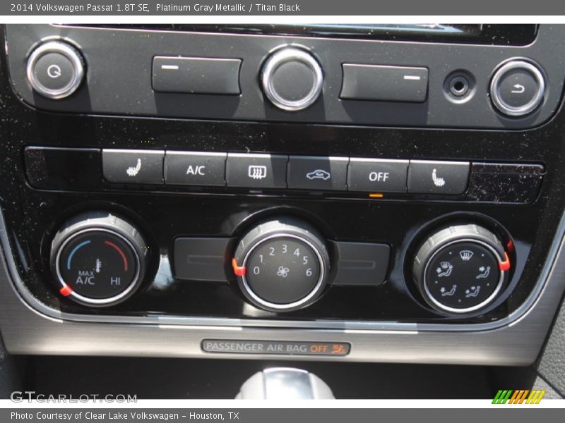 Platinum Gray Metallic / Titan Black 2014 Volkswagen Passat 1.8T SE