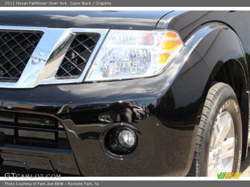 Super Black / Graphite 2011 Nissan Pathfinder Silver 4x4