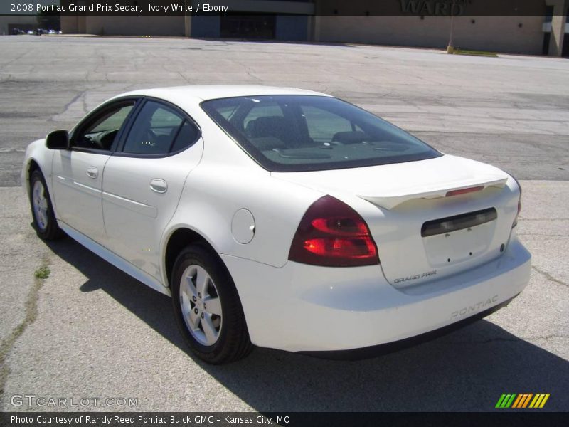 Ivory White / Ebony 2008 Pontiac Grand Prix Sedan