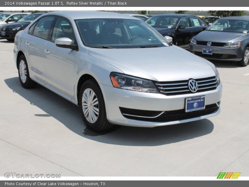 Reflex Silver Metallic / Titan Black 2014 Volkswagen Passat 1.8T S