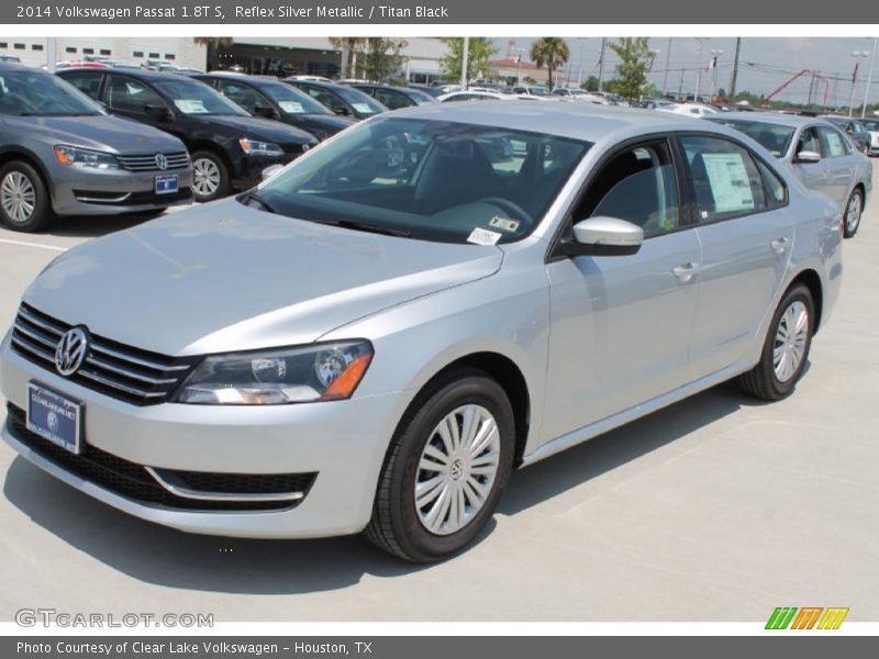 Reflex Silver Metallic / Titan Black 2014 Volkswagen Passat 1.8T S