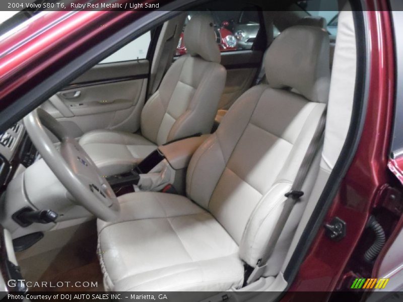 Ruby Red Metallic / Light Sand 2004 Volvo S80 T6