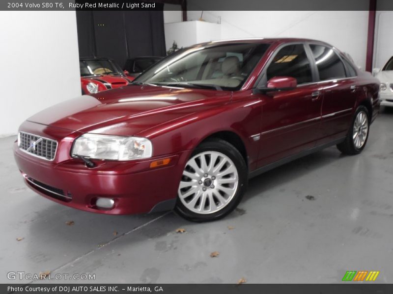Ruby Red Metallic / Light Sand 2004 Volvo S80 T6