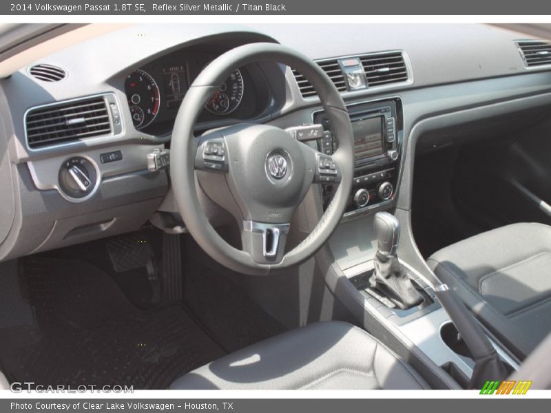 Reflex Silver Metallic / Titan Black 2014 Volkswagen Passat 1.8T SE