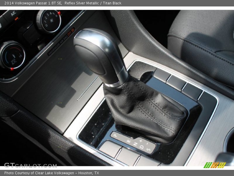 Reflex Silver Metallic / Titan Black 2014 Volkswagen Passat 1.8T SE
