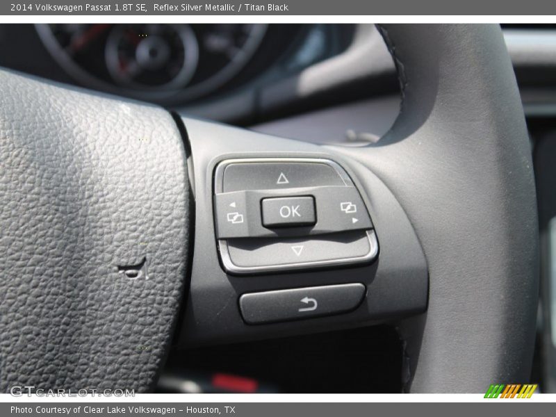 Reflex Silver Metallic / Titan Black 2014 Volkswagen Passat 1.8T SE
