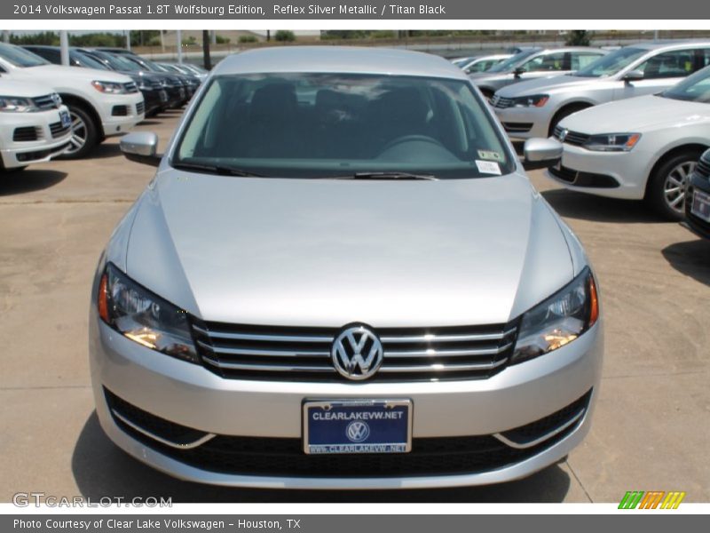 Reflex Silver Metallic / Titan Black 2014 Volkswagen Passat 1.8T Wolfsburg Edition