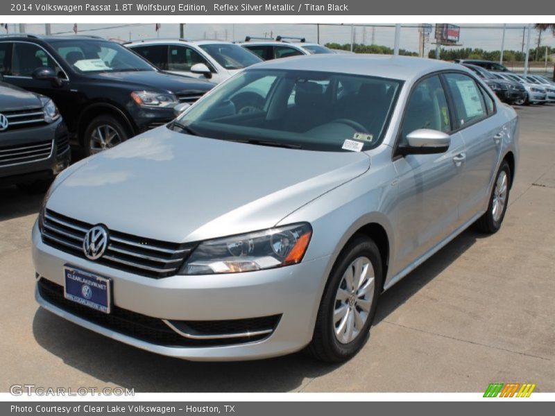 Reflex Silver Metallic / Titan Black 2014 Volkswagen Passat 1.8T Wolfsburg Edition