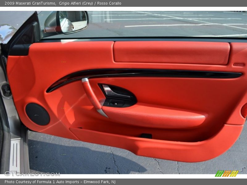 Grigio Alfieri (Grey) / Rosso Corallo 2009 Maserati GranTurismo