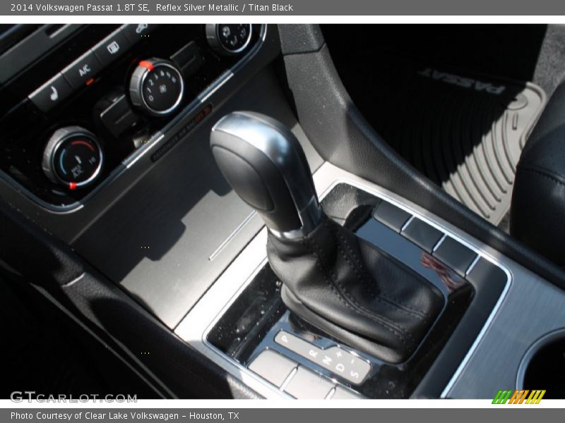 Reflex Silver Metallic / Titan Black 2014 Volkswagen Passat 1.8T SE