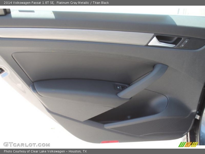 Platinum Gray Metallic / Titan Black 2014 Volkswagen Passat 1.8T SE
