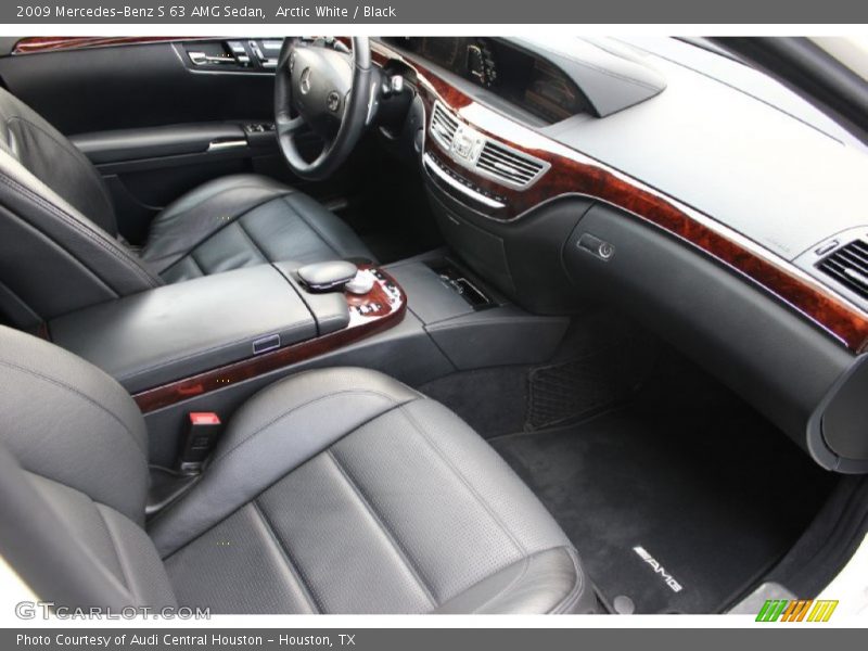 Arctic White / Black 2009 Mercedes-Benz S 63 AMG Sedan