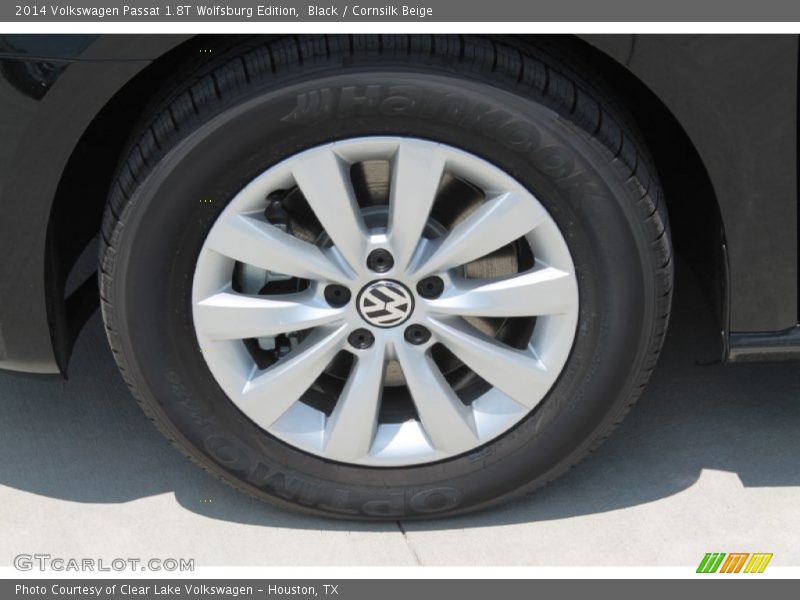 Black / Cornsilk Beige 2014 Volkswagen Passat 1.8T Wolfsburg Edition