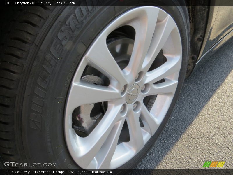 Black / Black 2015 Chrysler 200 Limited
