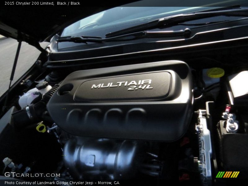 Black / Black 2015 Chrysler 200 Limited