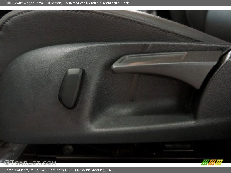 Reflex Silver Metallic / Anthracite Black 2006 Volkswagen Jetta TDI Sedan