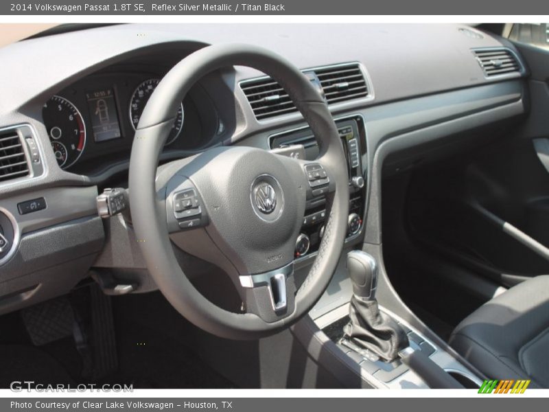 Reflex Silver Metallic / Titan Black 2014 Volkswagen Passat 1.8T SE