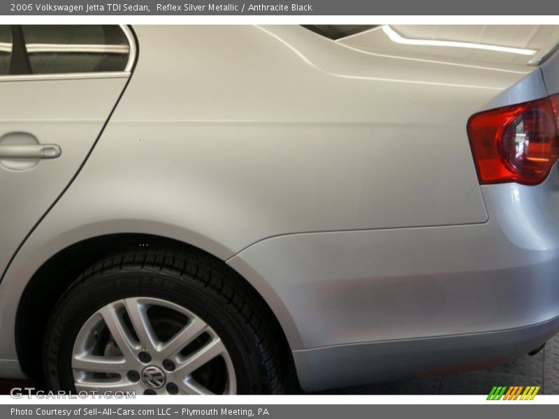 Reflex Silver Metallic / Anthracite Black 2006 Volkswagen Jetta TDI Sedan