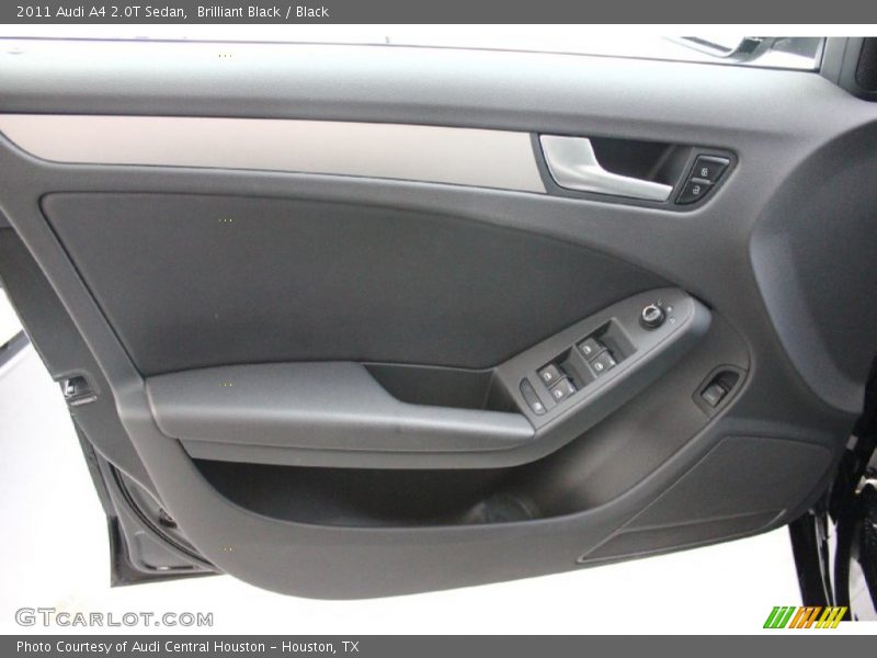 Brilliant Black / Black 2011 Audi A4 2.0T Sedan