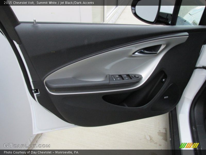 Summit White / Jet Black/Dark Accents 2015 Chevrolet Volt