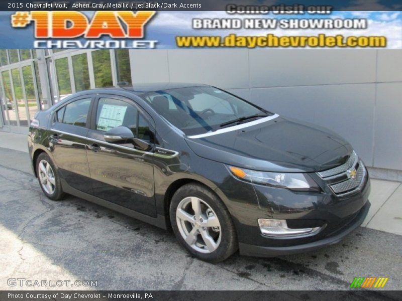 Ashen Gray Metallic / Jet Black/Dark Accents 2015 Chevrolet Volt
