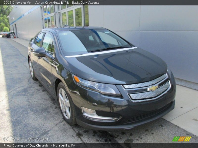 Ashen Gray Metallic / Jet Black/Dark Accents 2015 Chevrolet Volt