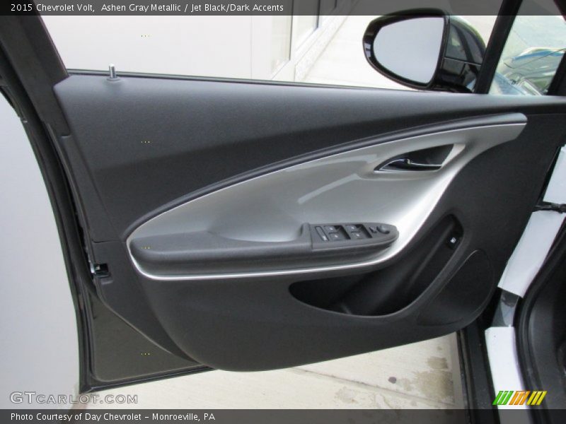 Ashen Gray Metallic / Jet Black/Dark Accents 2015 Chevrolet Volt