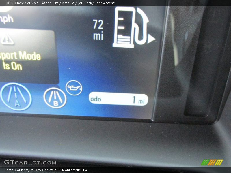 Ashen Gray Metallic / Jet Black/Dark Accents 2015 Chevrolet Volt