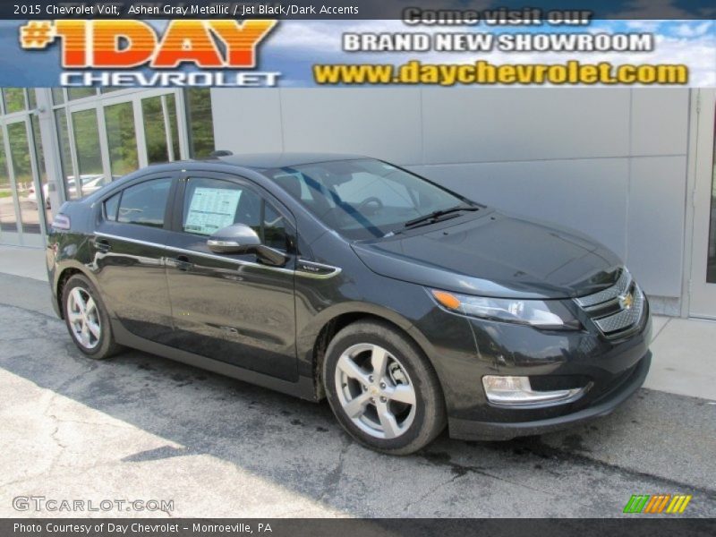 Ashen Gray Metallic / Jet Black/Dark Accents 2015 Chevrolet Volt