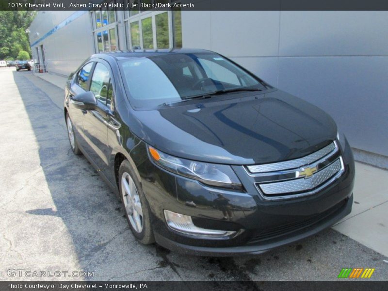 Ashen Gray Metallic / Jet Black/Dark Accents 2015 Chevrolet Volt