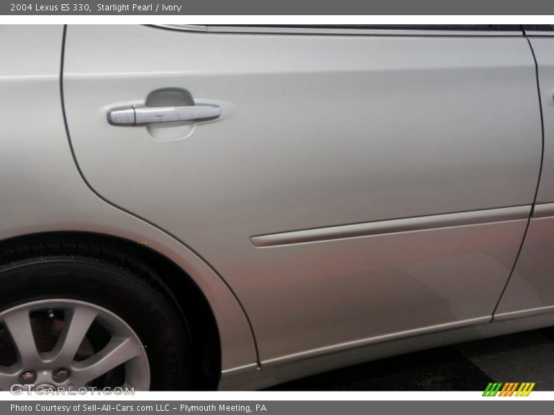 Starlight Pearl / Ivory 2004 Lexus ES 330