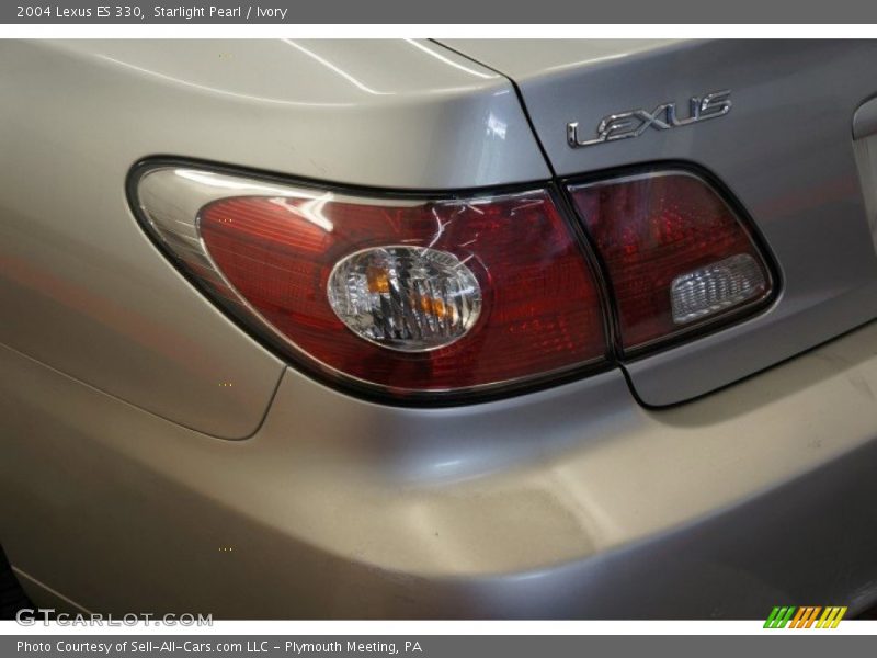 Starlight Pearl / Ivory 2004 Lexus ES 330