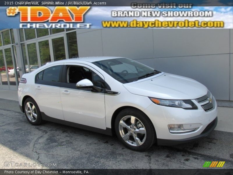 Summit White / Jet Black/Dark Accents 2015 Chevrolet Volt