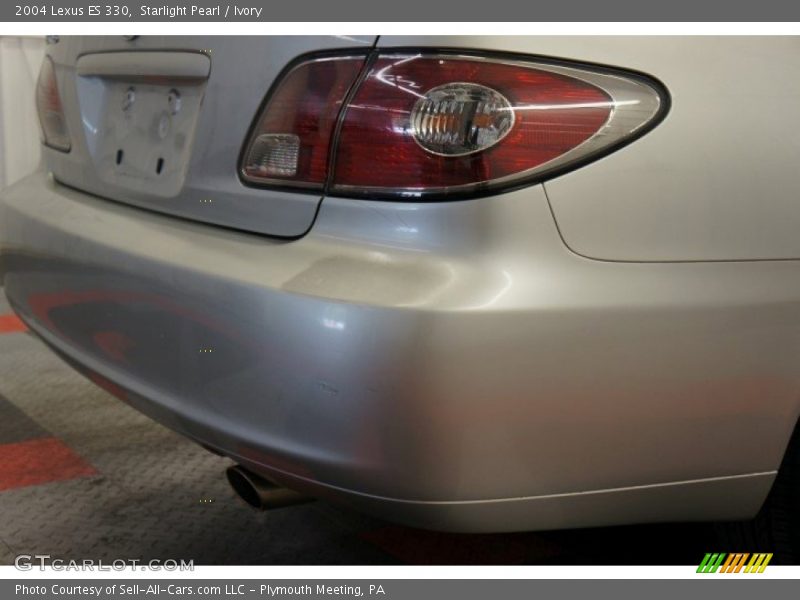 Starlight Pearl / Ivory 2004 Lexus ES 330