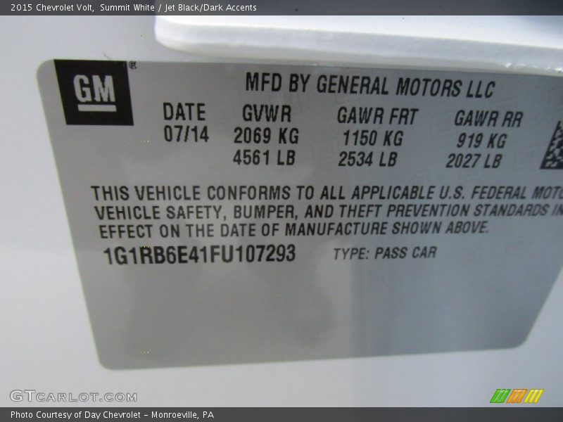 Summit White / Jet Black/Dark Accents 2015 Chevrolet Volt