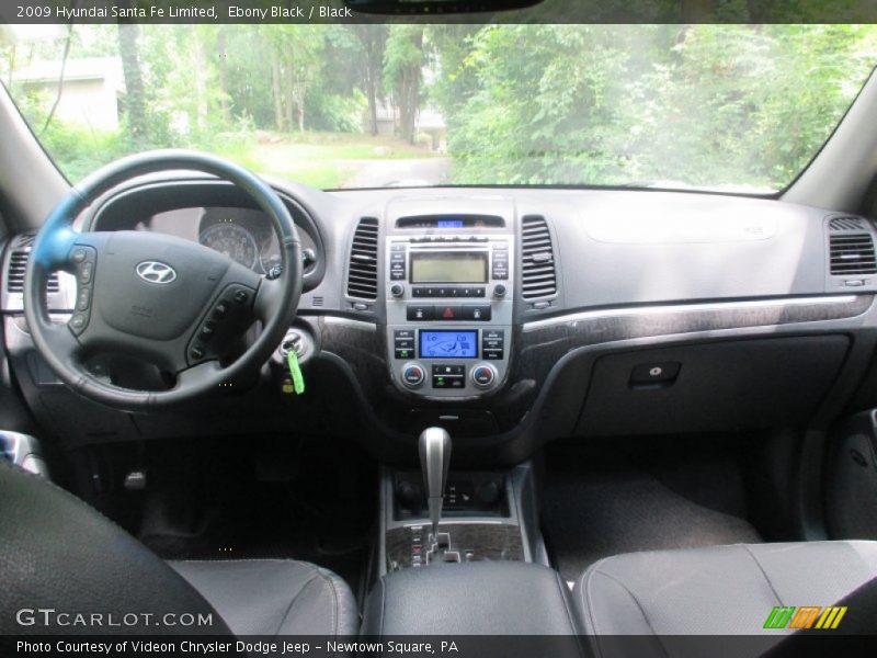Dashboard of 2009 Santa Fe Limited