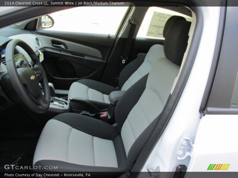 Summit White / Jet Black/Medium Titanium 2014 Chevrolet Cruze LS