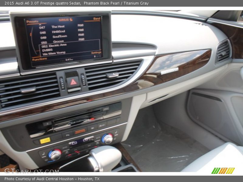 Dashboard of 2015 A6 3.0T Prestige quattro Sedan
