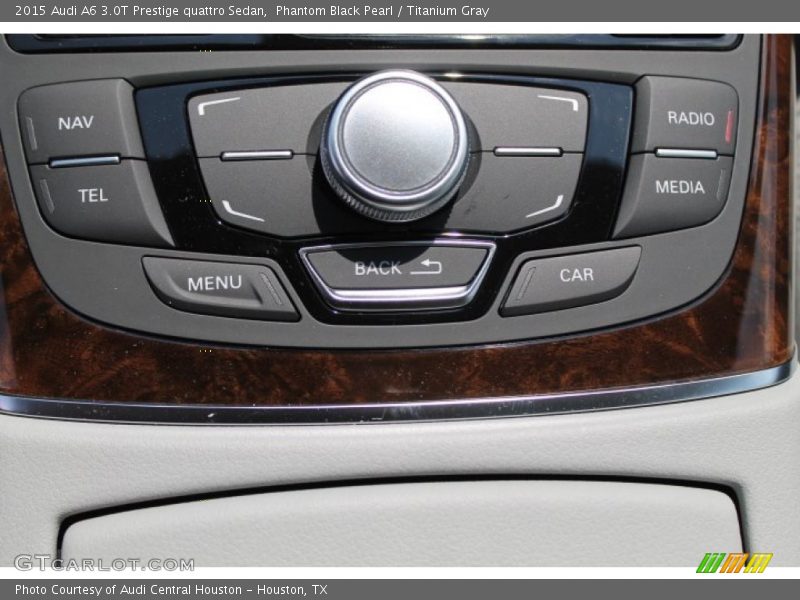 Controls of 2015 A6 3.0T Prestige quattro Sedan