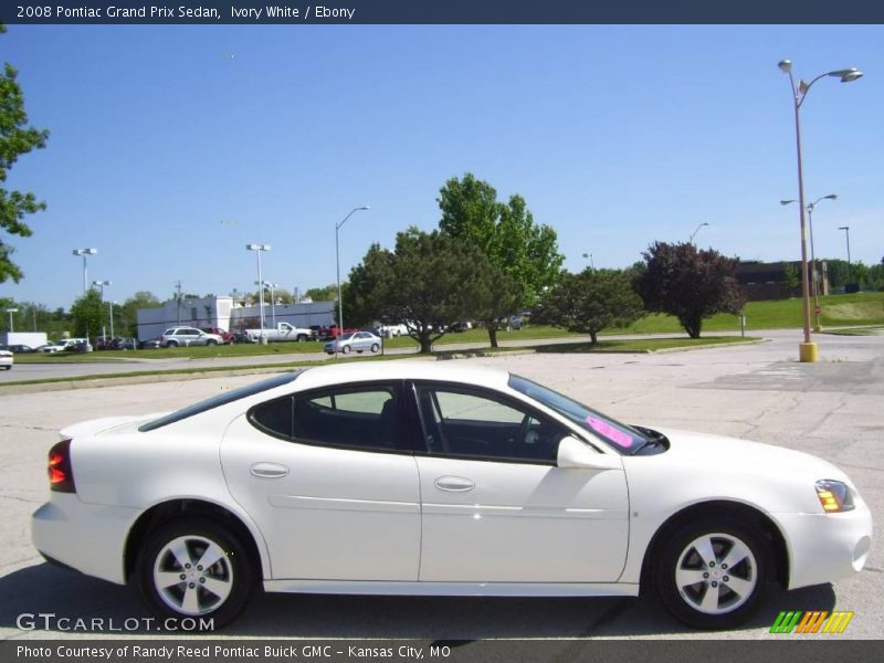 Ivory White / Ebony 2008 Pontiac Grand Prix Sedan