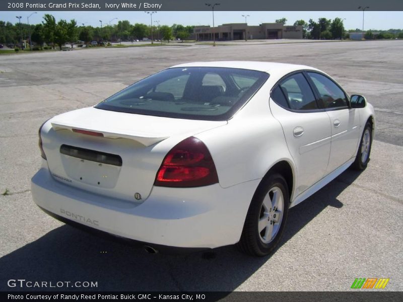 Ivory White / Ebony 2008 Pontiac Grand Prix Sedan